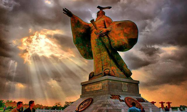 儒家孔夫子简介,孔夫子有说过自己是圣人吗