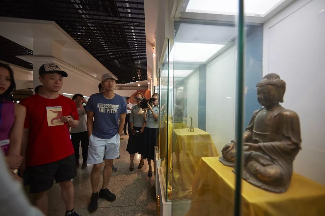 吃到嗓子眼的榴莲自助,吃到嗓子眼的牛肉面