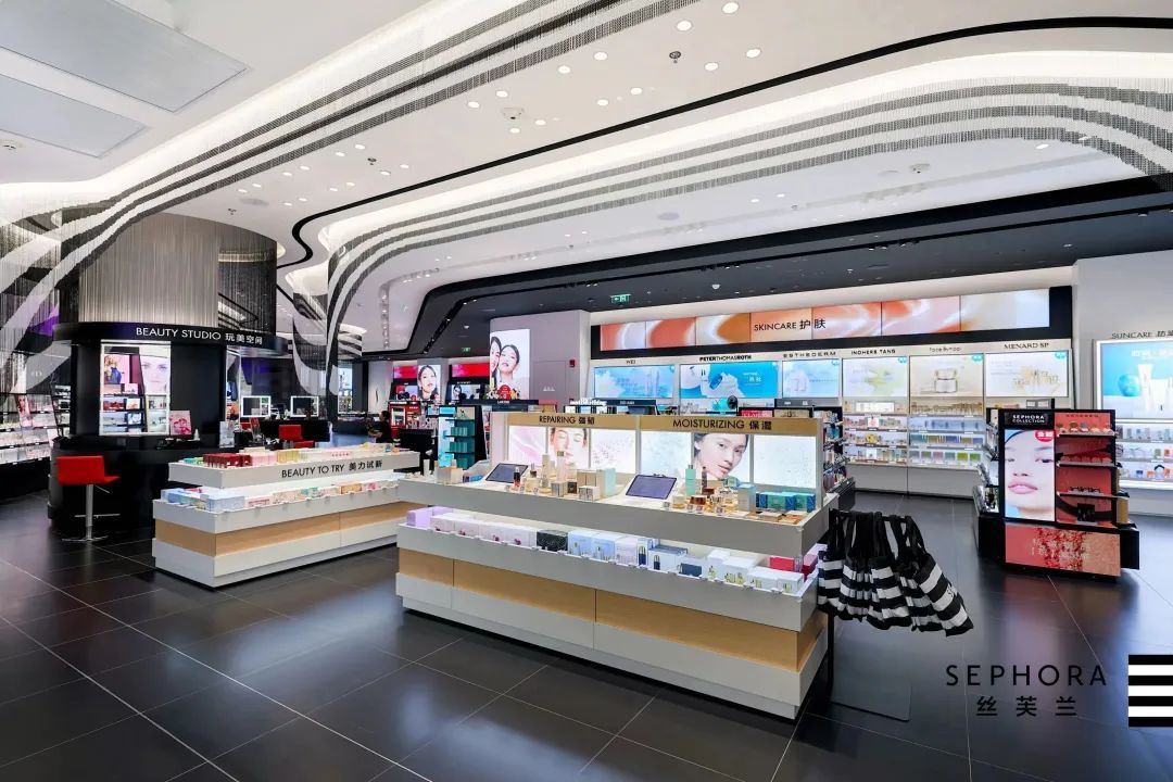 丝芙兰上海未来体验店,丝芙兰官网和线下门店区别