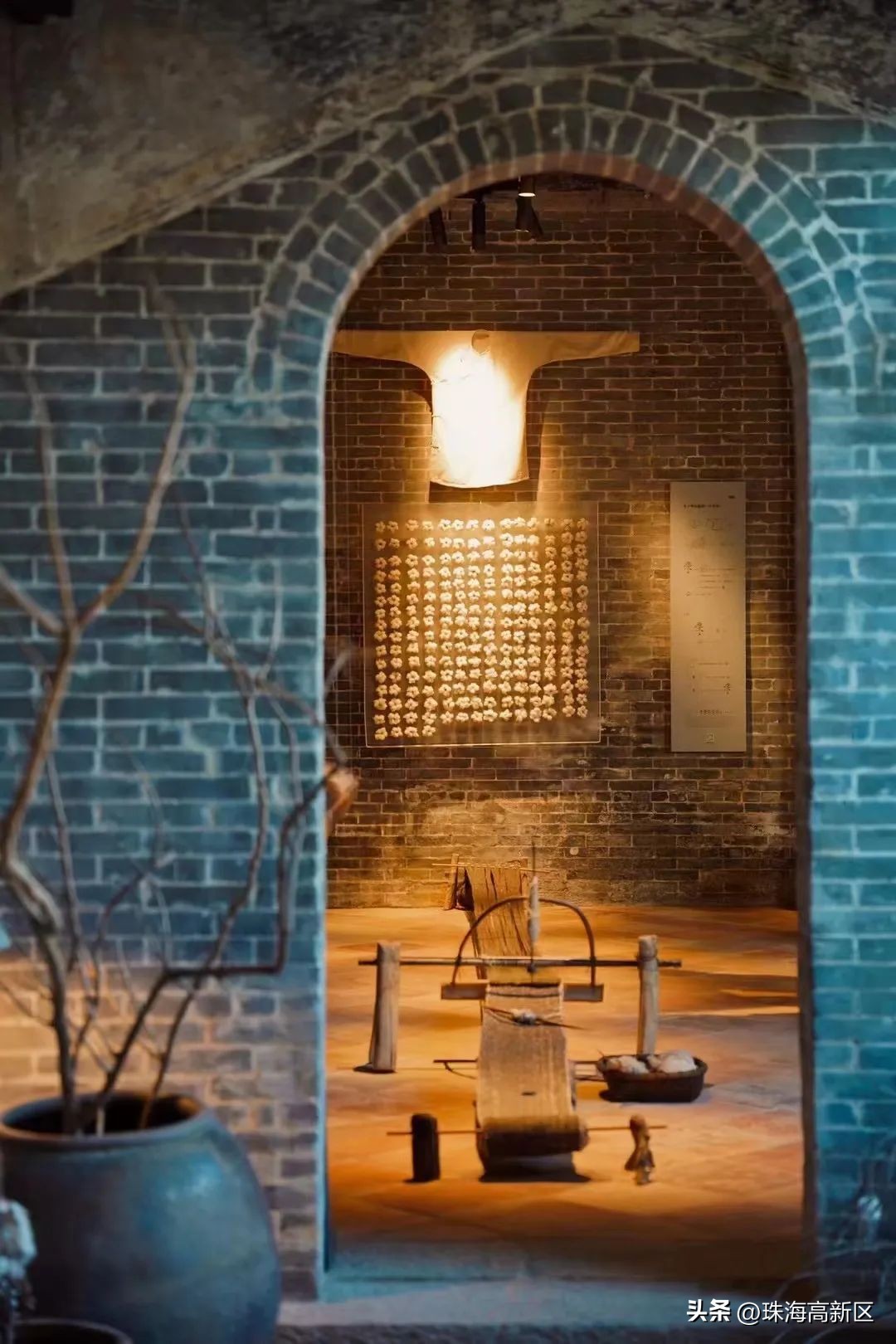 国庆小众游玩古镇美食,逛古镇品美食登山观景