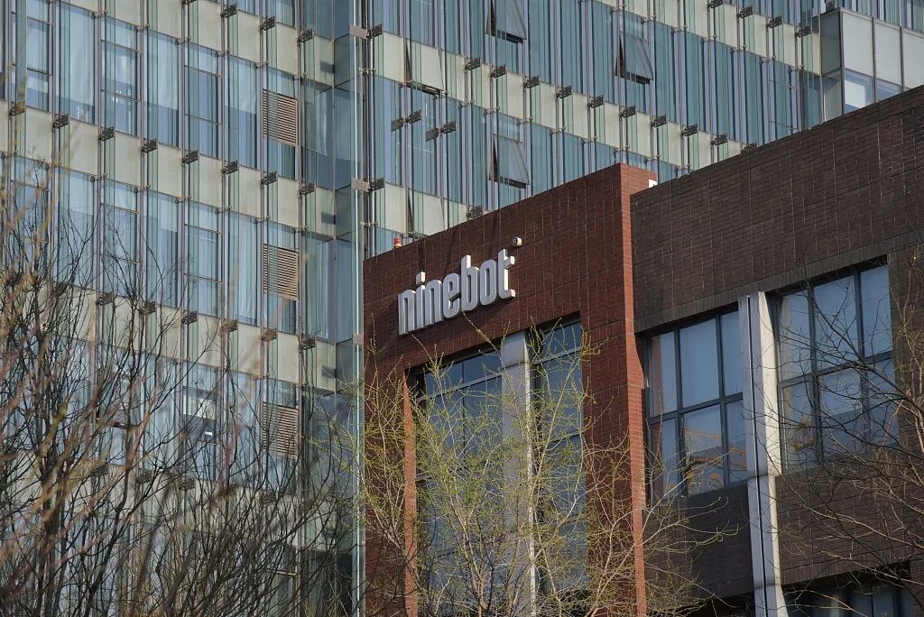 雅迪用什么超越了曾经的老大爱玛,小牛爱玛绿源雅迪哪个性价比最高