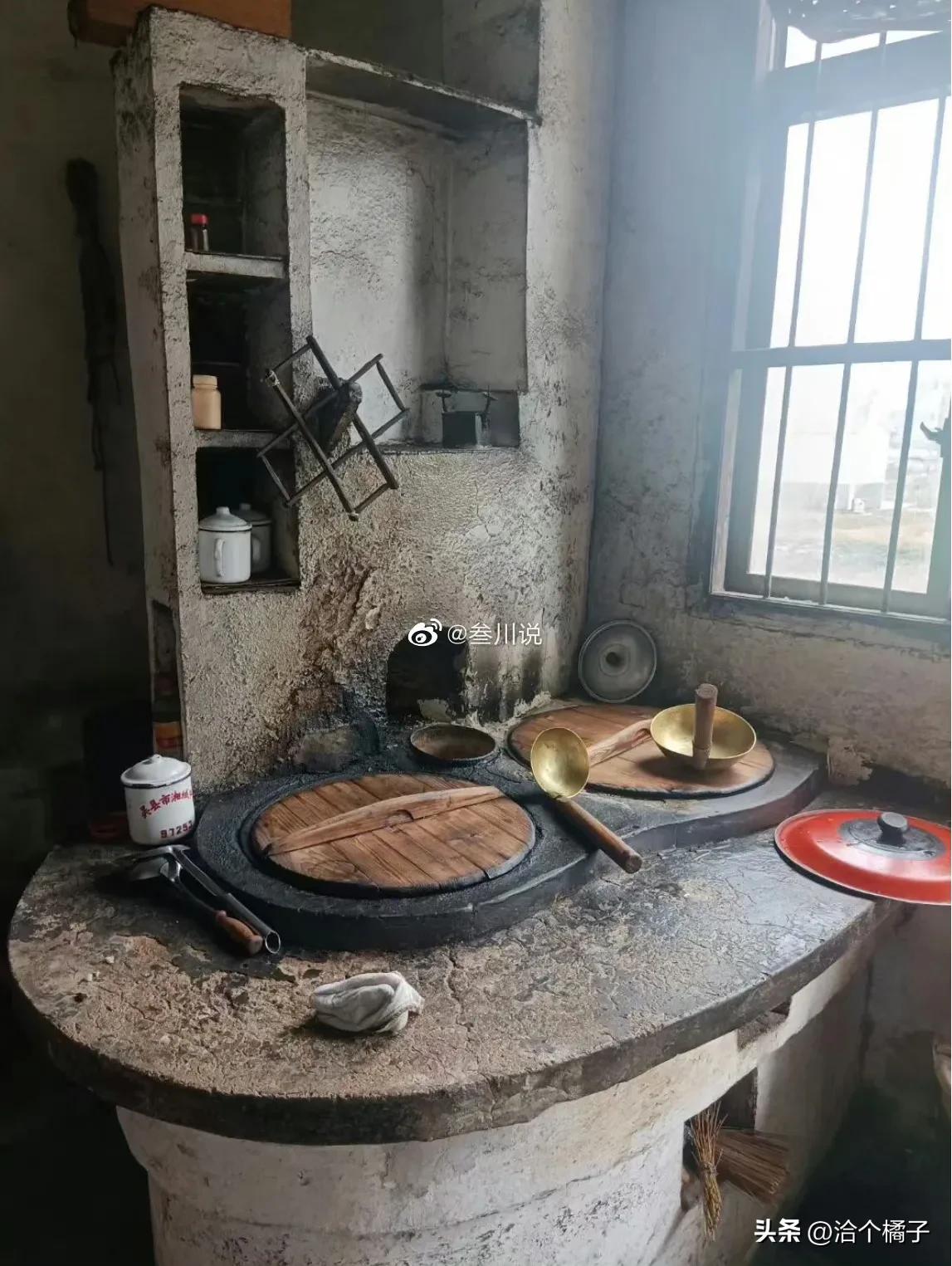 带女朋友回农村老家嫌弃太穷,带女朋友回家看爷爷