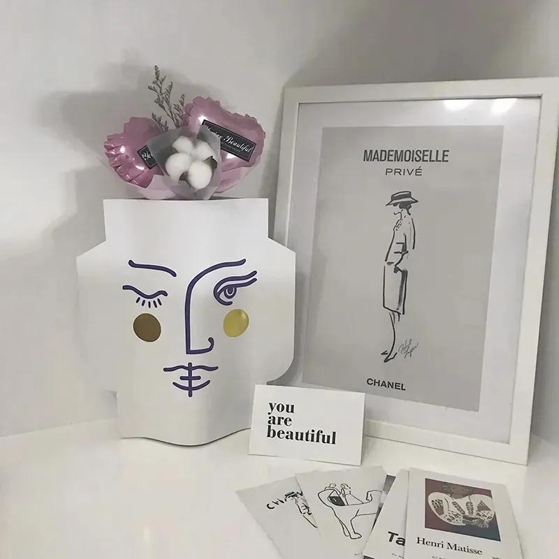 2021最火微信聊天背景图,2021独一无二的微信背景图卡通