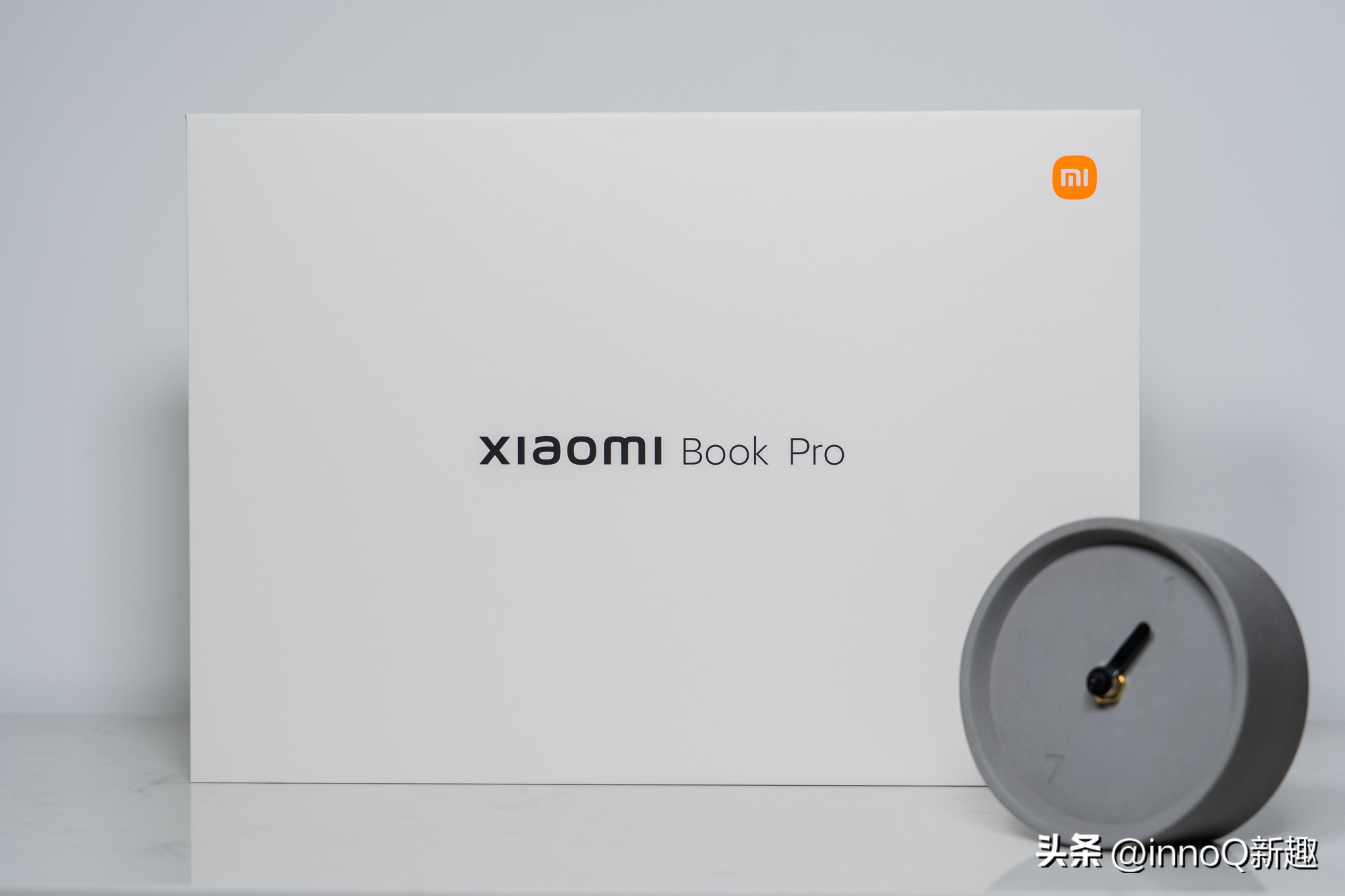 5499！小米全新高端笔记本来了：AMD+OLED小米手机绝配