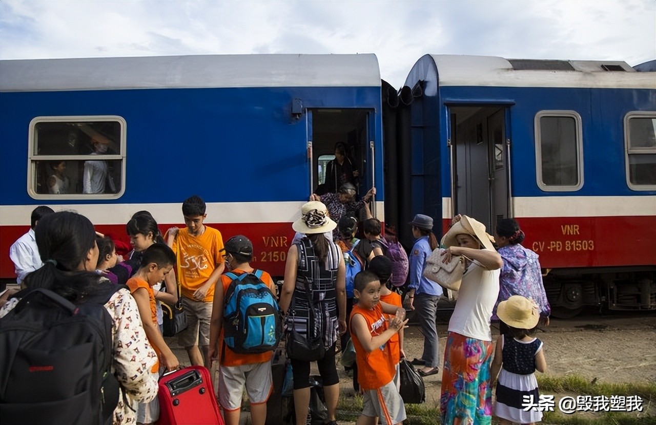 越南一次能换多少人民币,一次去越南可以带多少美元