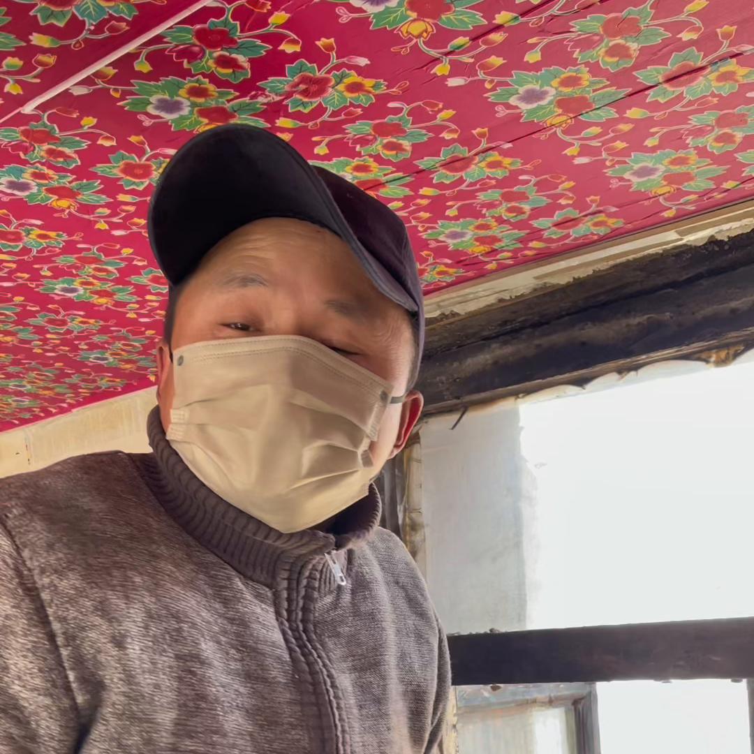 我花5000块钱买了个失过火的房子今天收拾十八天了...