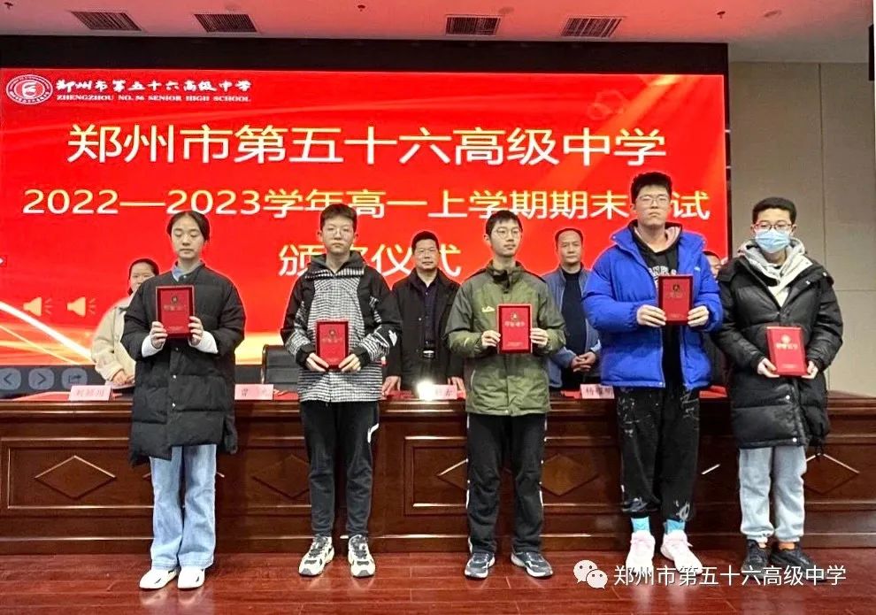 百尺竿头思更进下一句是什么,百尺竿头思更进