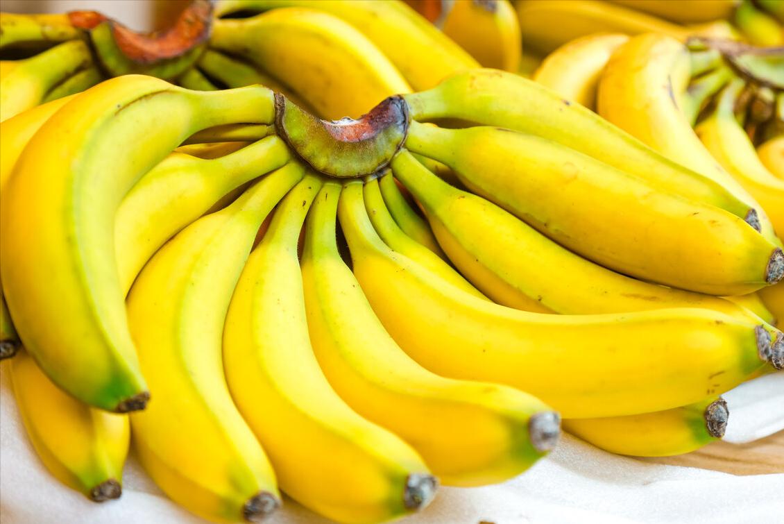 买香蕉的时候怎么选香蕉,如何在水果市场挑选自然熟的香蕉
