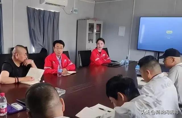 中国石油总经理牵手事件发生在哪,中石油高管牵手事件结果