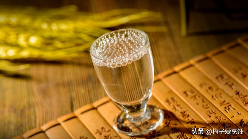 贵州茅台镇的人都喝当地什么酒,贵州人平时喝的都是什么品牌酒