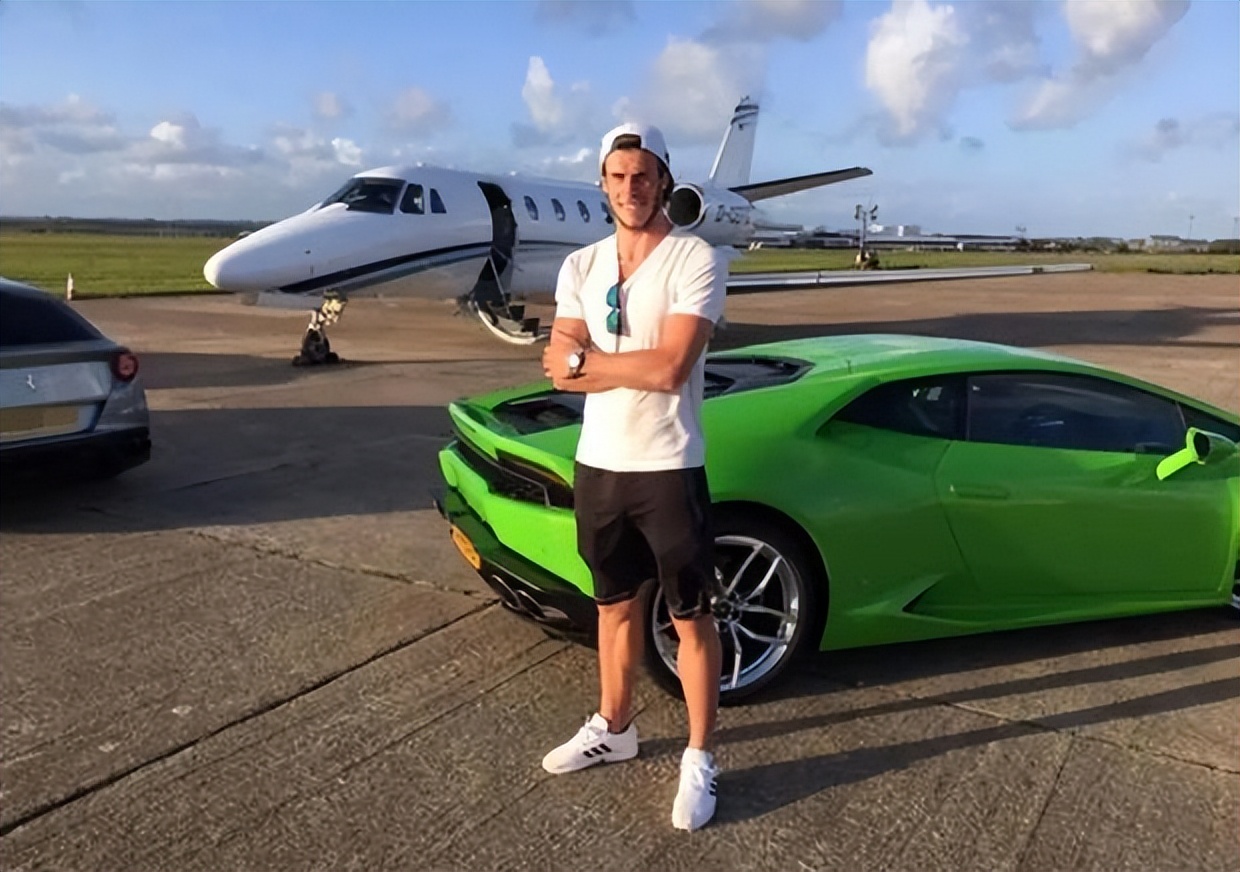 卡塔尔世界杯顶级球星,卡塔尔世界杯豪车