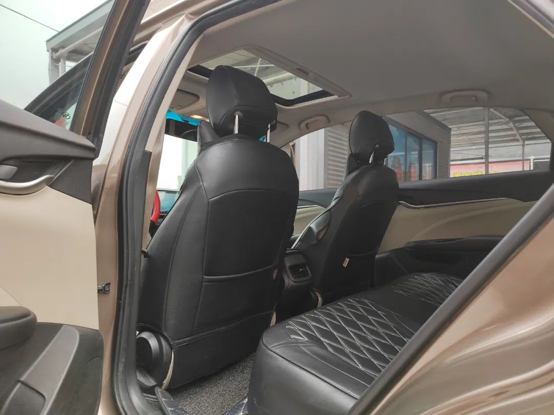 十堰龙信汽车城二手车市场,十堰龙信二手车市场雅阁