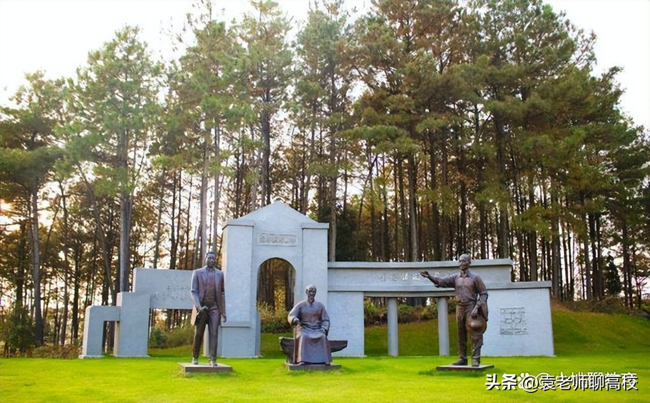 景德镇陶瓷大学和井冈山大学,选择南昌大学还是景德镇陶瓷大学