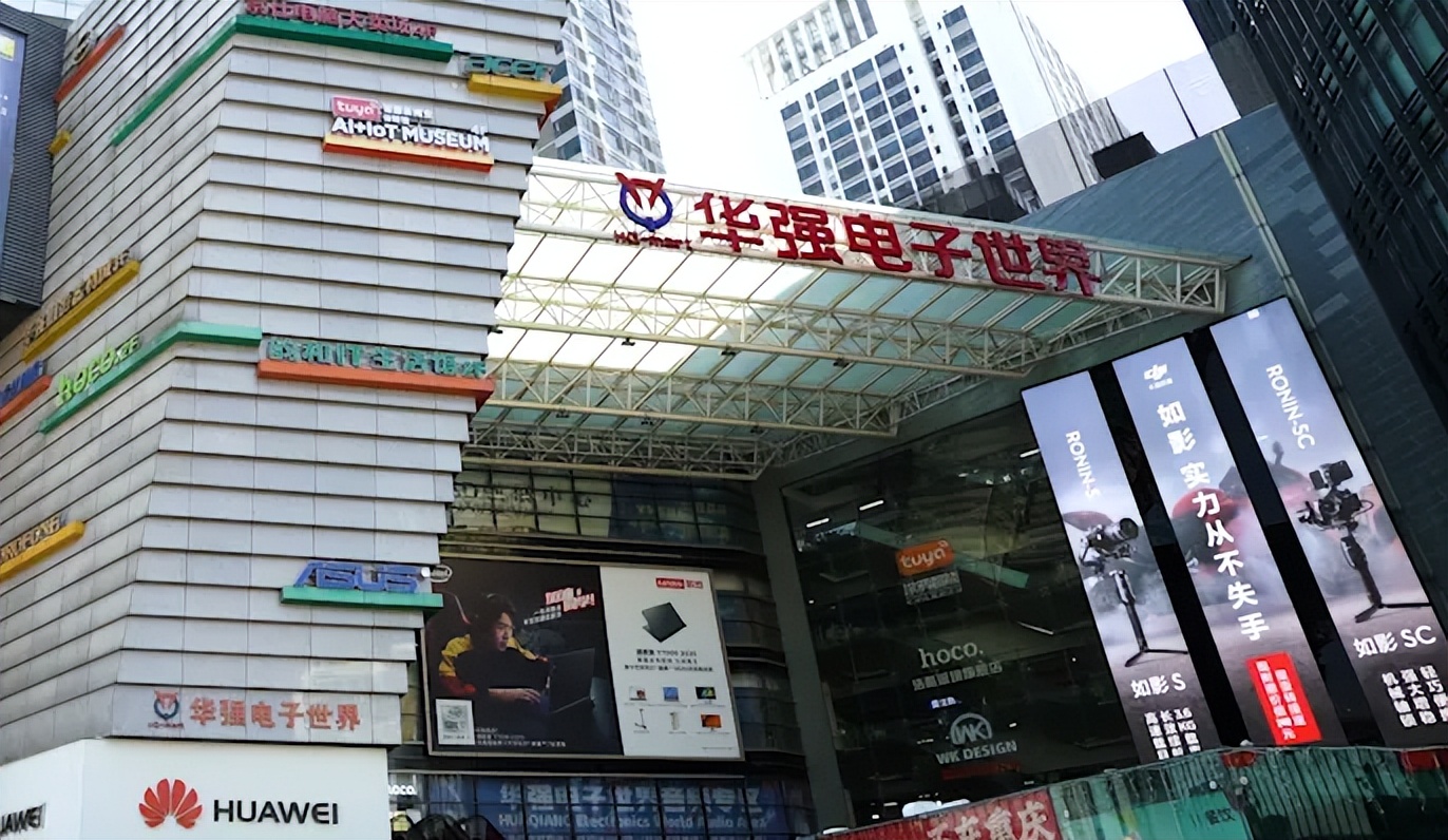 2k曲面屏870,32寸2k144曲面屏1000以内