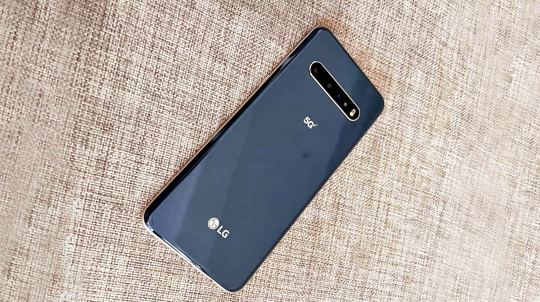 设计比较人性化的手机,比较有设计感的手机推荐