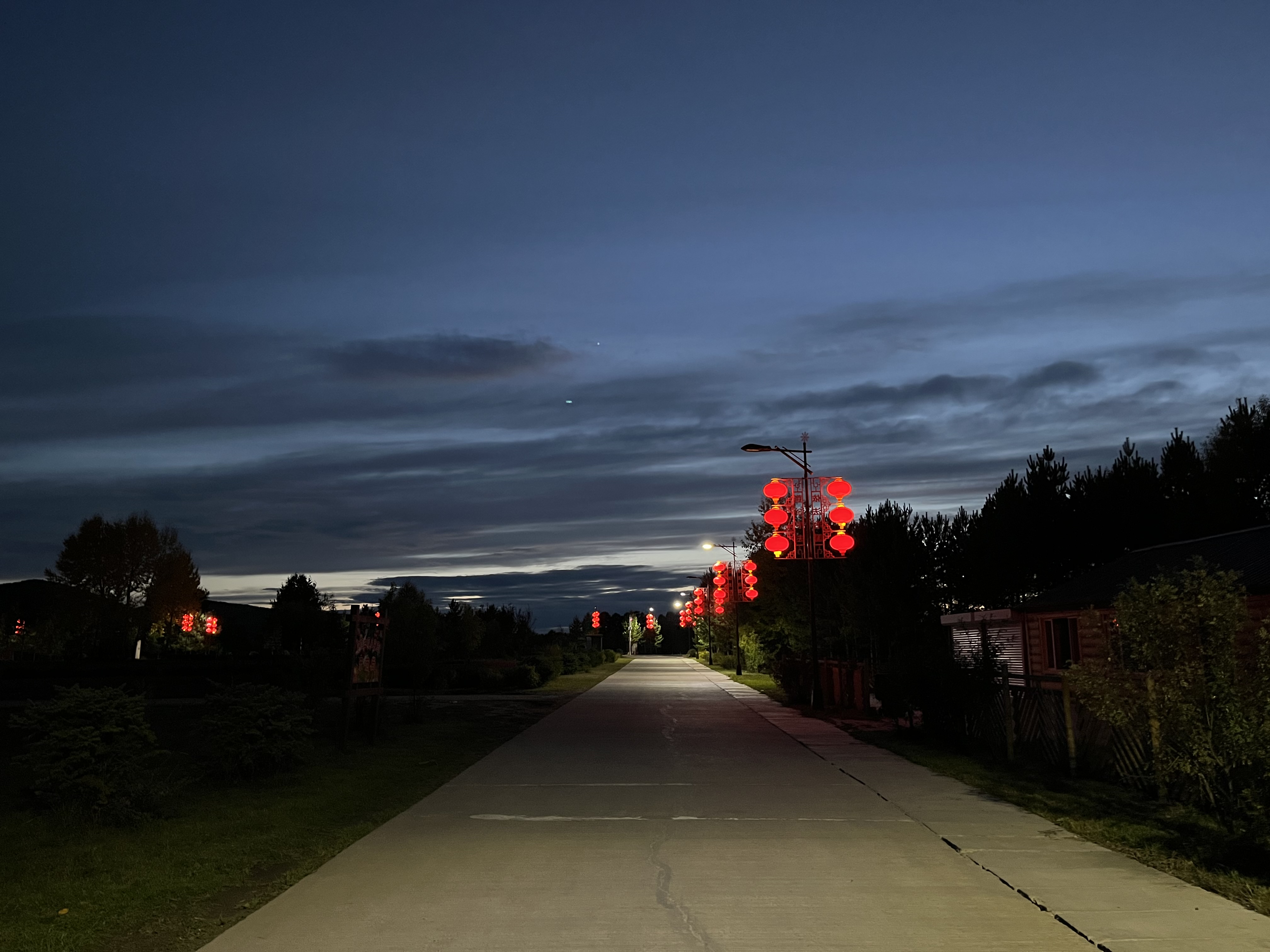 夫妻自驾11000公里,夫妻两人自驾游最新视频