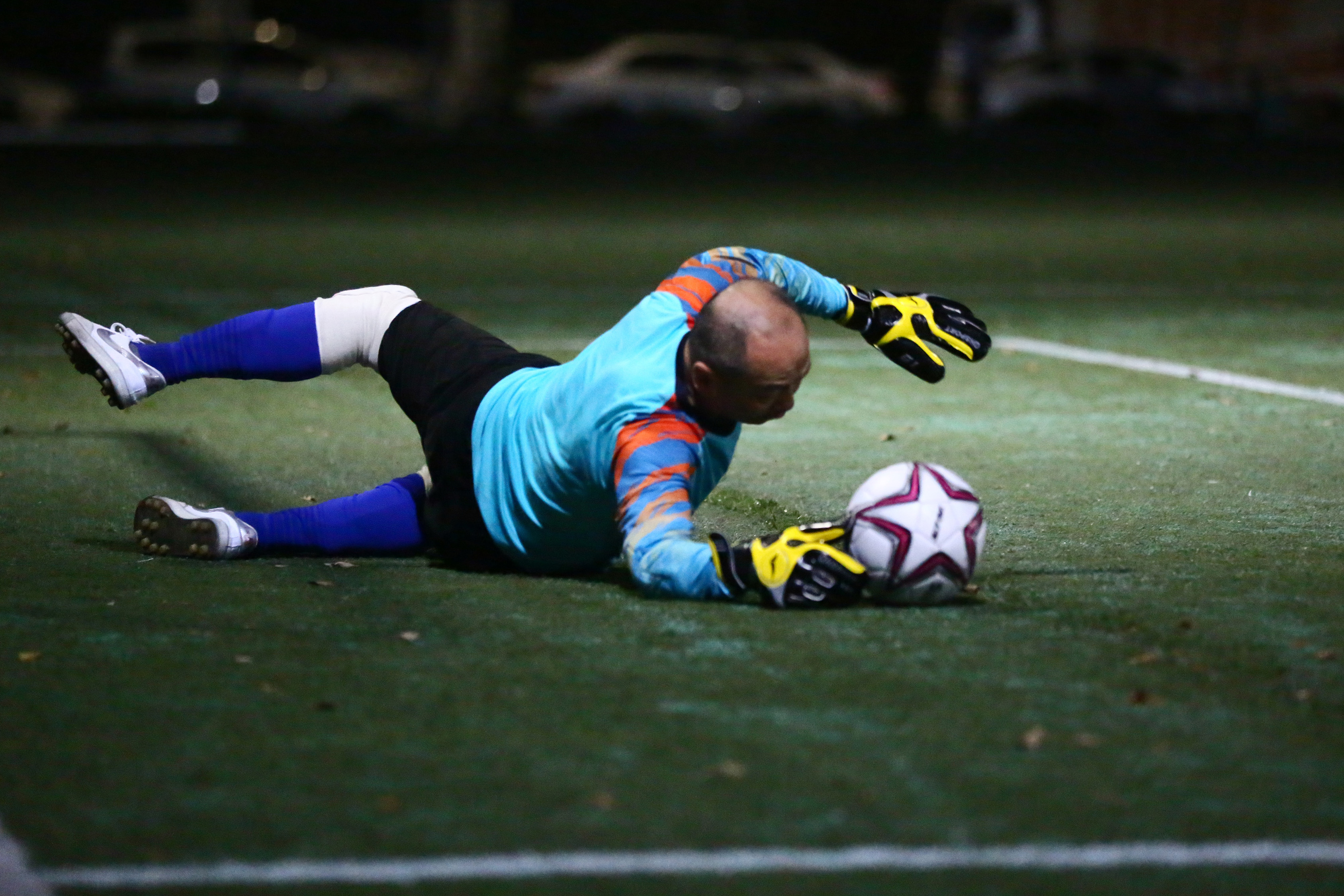 深圳草根足球疫情中砥砺前行深圳60后足球联盟老炮队赛前图片回顾