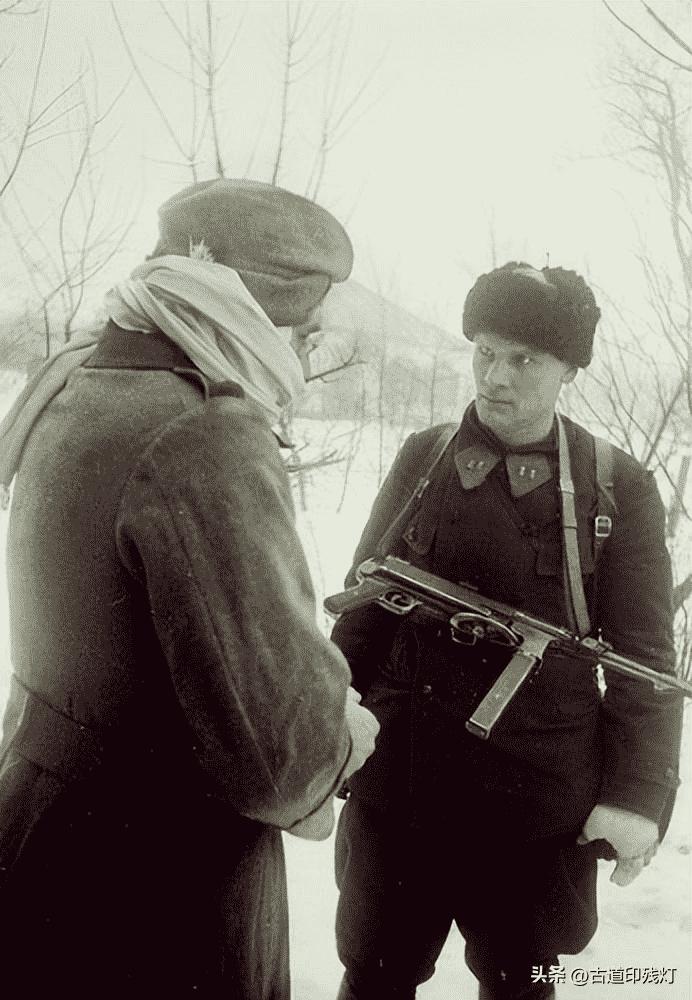 纳粹德国屠杀犹太女人,变态纳粹