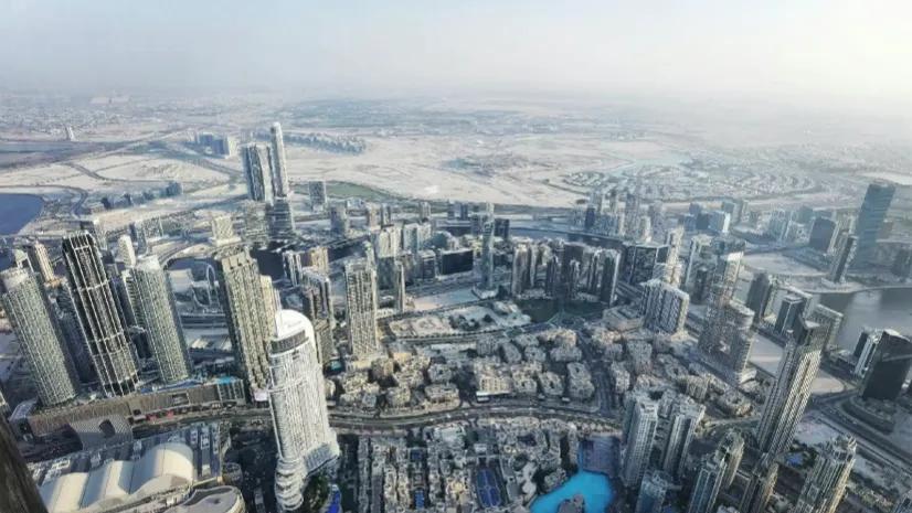 世界最高建筑哈利法塔建造过程,沙漠中的奇迹建筑