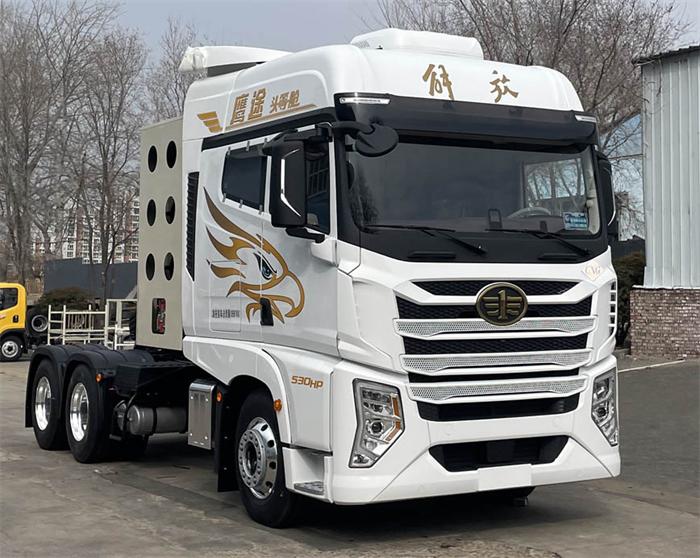 解放7.9吨牵引车,解放重卡7米6