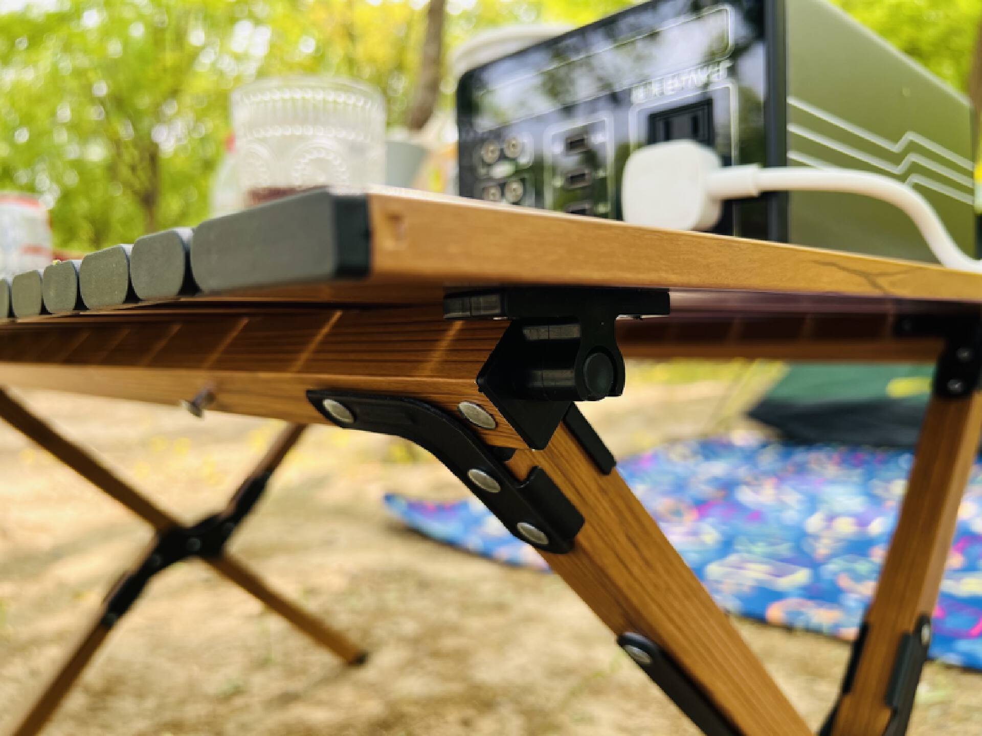 露营装备之桌椅怎么选？亲测蛋卷桌和克米特椅实用轻便好收纳