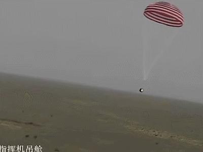 “最牛出差”三人组从太空返航，中国航天凭啥成为太空竞赛主角？