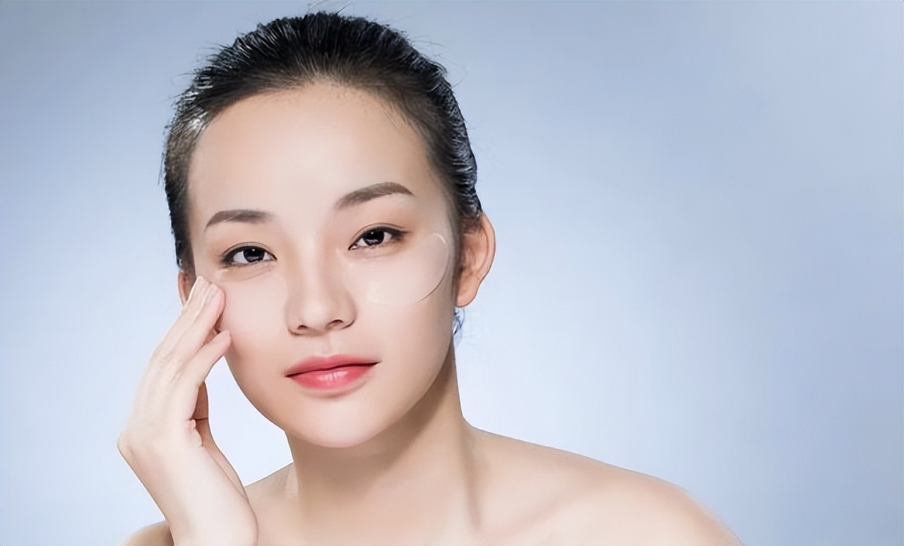 淡化眼部皱纹细纹最好用的眼霜,祛眼部皱纹最有效的方法