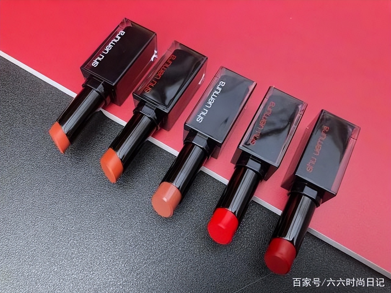 不挑人显白的口红颜色推荐,显白百搭口红镜面