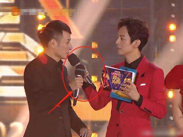 24年来守护着4个兄妹,最后却一个都留不住,何炅老了,都结束了