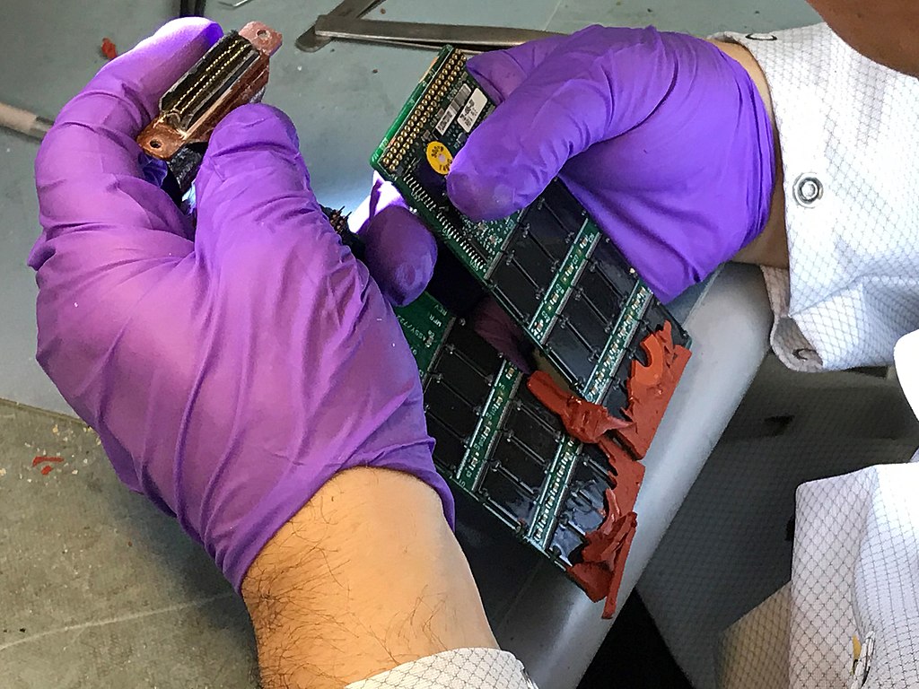 黑匣子mu573录音,第二个黑匣子mu5735可以听了吗