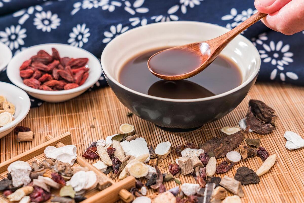 出现甲减是不是得一辈子吃药,甲减每时每刻都有变化吗