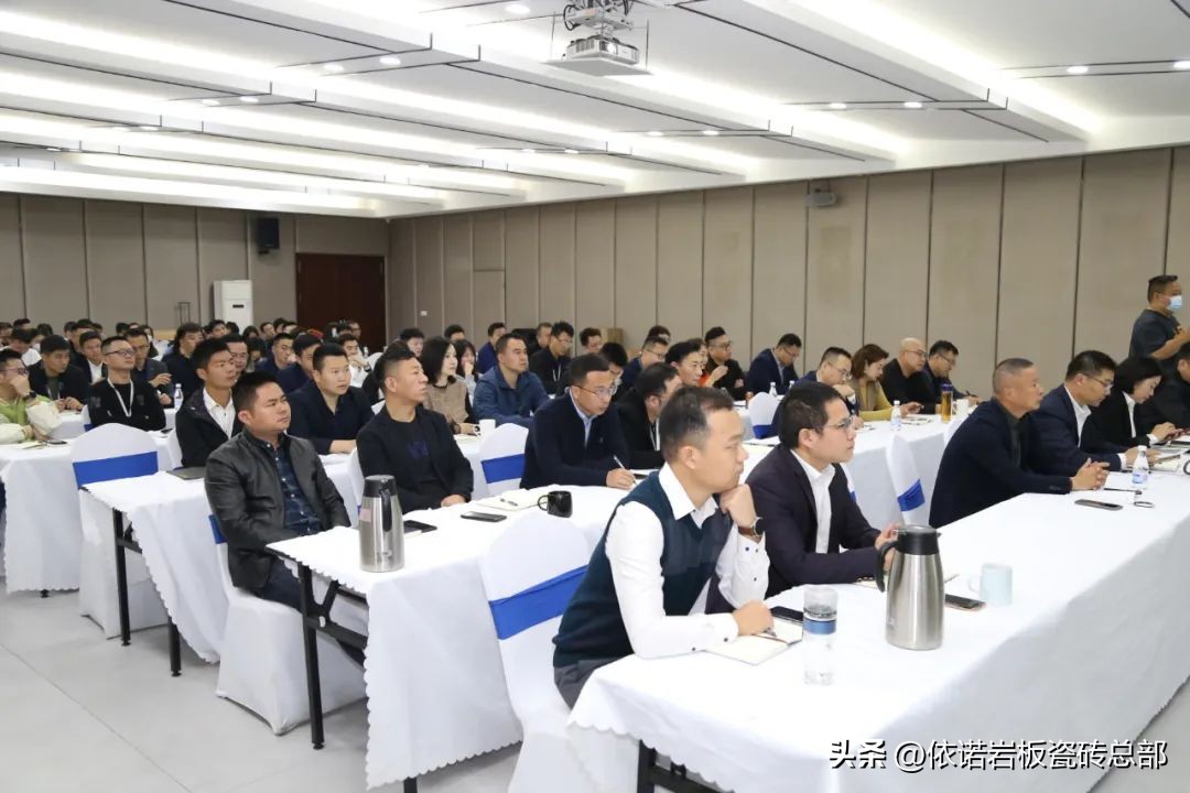 品牌岩板瓷砖加盟店有哪些,瓷砖加盟品牌强牌陶瓷