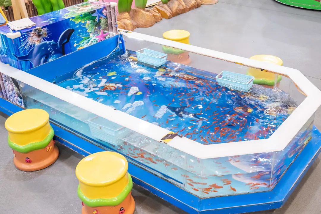 天津水上公园淘气堡,天津冰雪世界游乐园