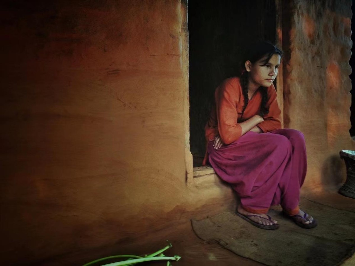 小国女总统硬刚印度力挺中国，面对印军*力武**威胁直接派兵对峙