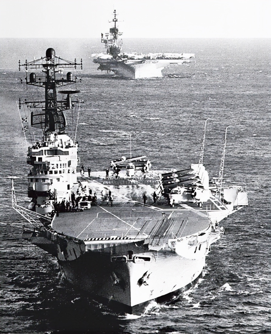 中方花三千万美金，买澳大利亚一艘废船，舱门打开后却有意外收获