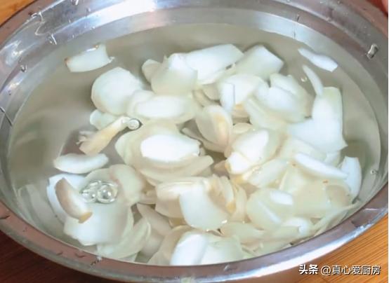 老年人失眠吃什么能助眠,老年人失眠适合吃什么安眠药