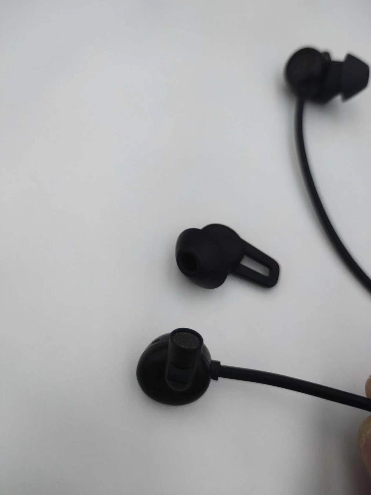 极刻耳机,华为freelacepro无线耳机怎么样