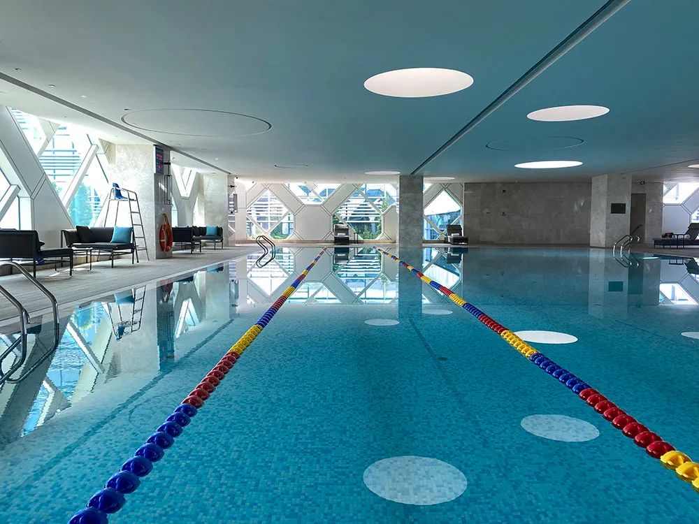 住在机场附近酒店的利弊,7天入住酒店真实感受