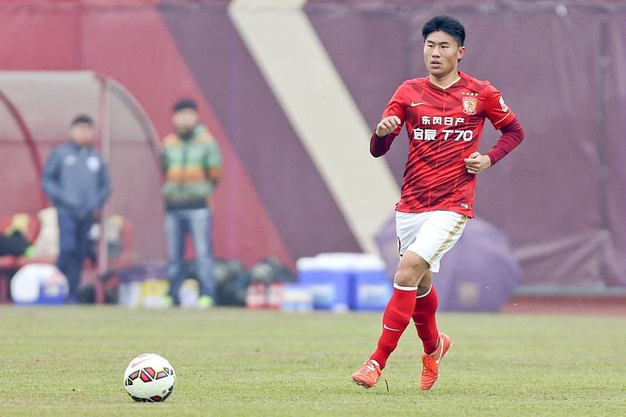 后悔！他因亚泰给的钱太少拒绝加盟，如今当打之年只能却中乙