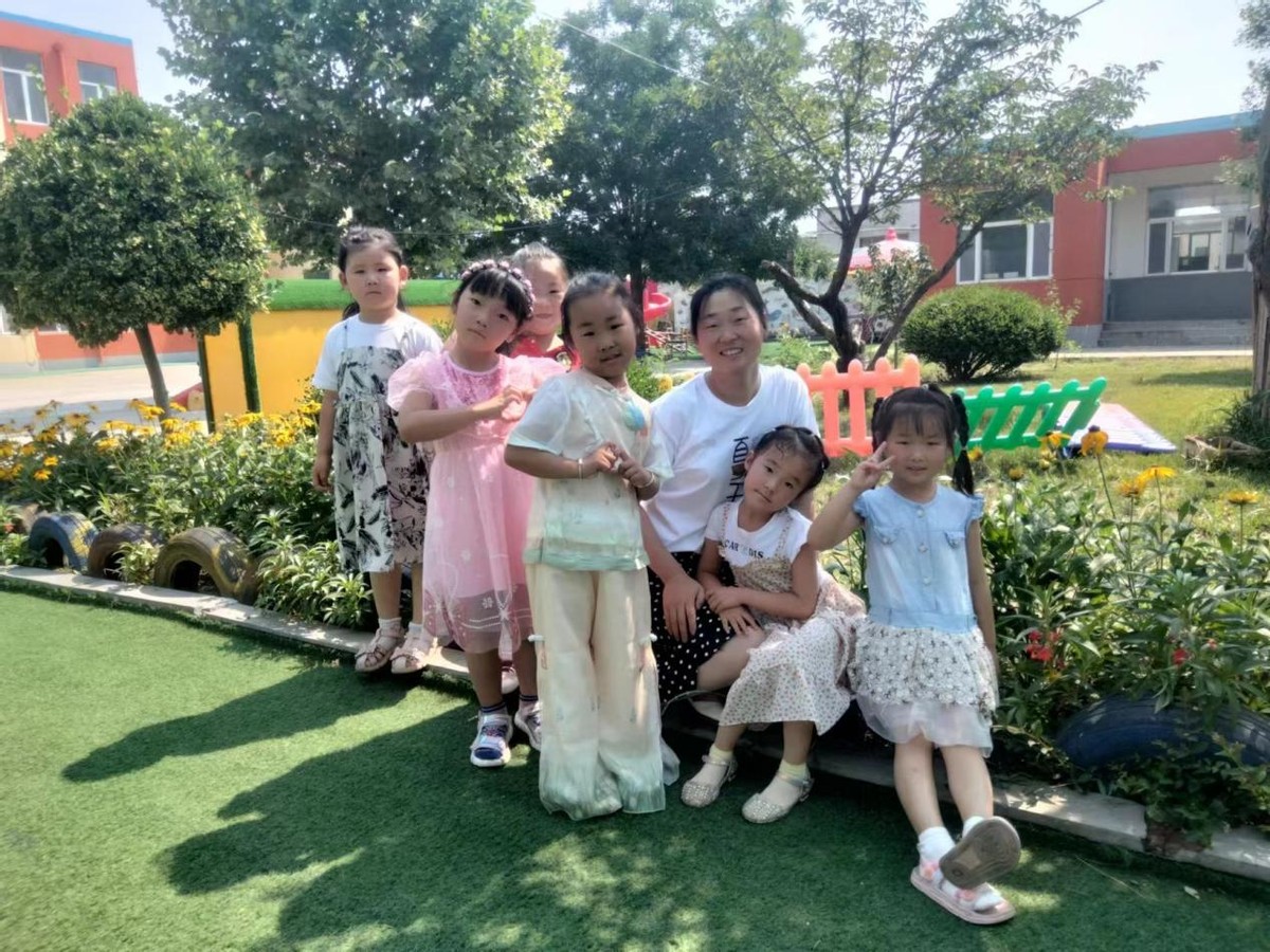 盛夏如花、向阳如初--道朗镇鱼池幼儿园赏花集锦