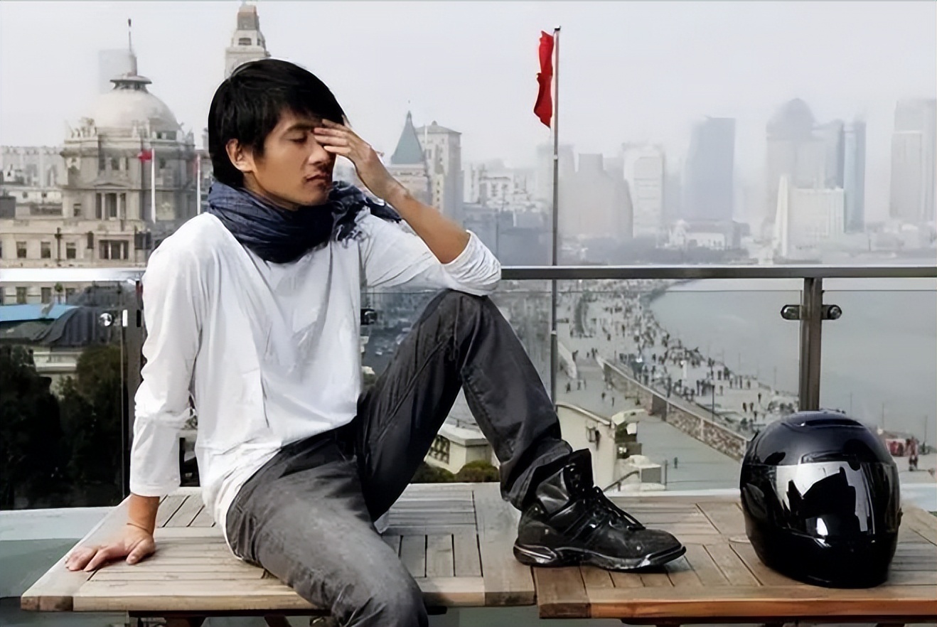 韩寒棱角被磨平全文,韩寒棱角磨平视频