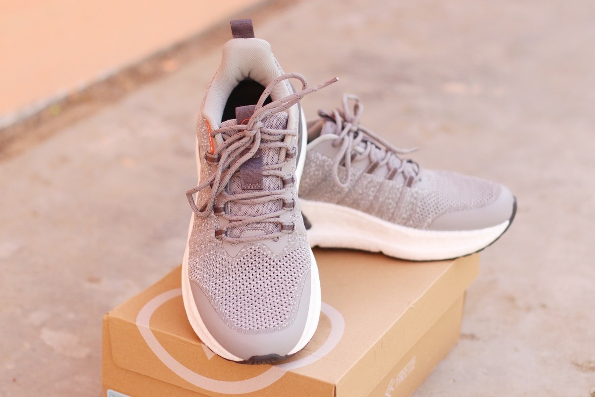 百元左右性价比高运动鞋,百元价位的运动鞋