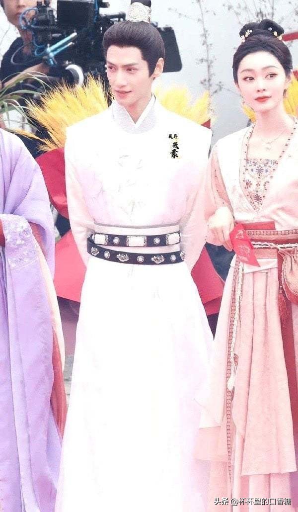 罗云熙比檀健次矮吗,檀健次王鹤棣宋轶