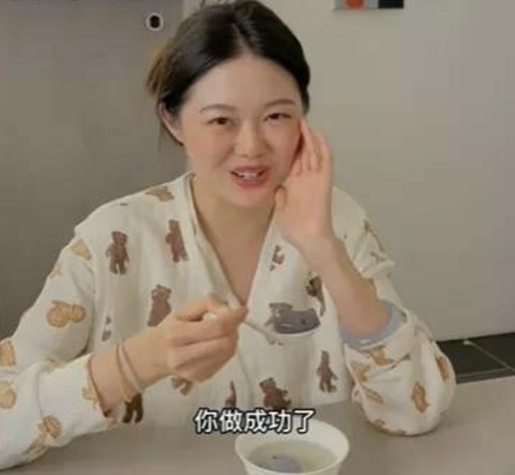 又穿假货被锤！京圈贵妇变寒门贵妇，网红晚晚是怎么沦为全网嘲的