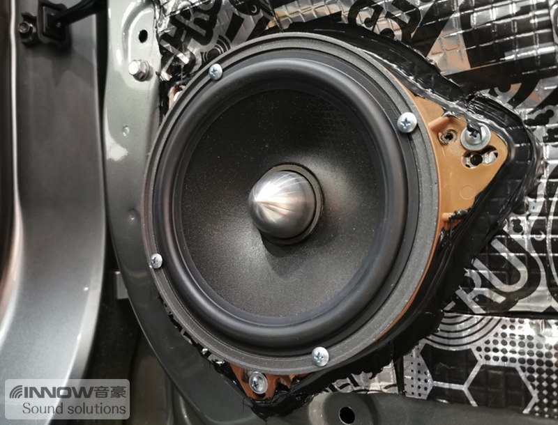 上海音响改装加车门隔音,上海音豪大众途观汽车音响改装