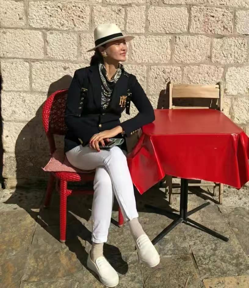 刘芳菲埃及之旅,主持人刘芳菲成名史