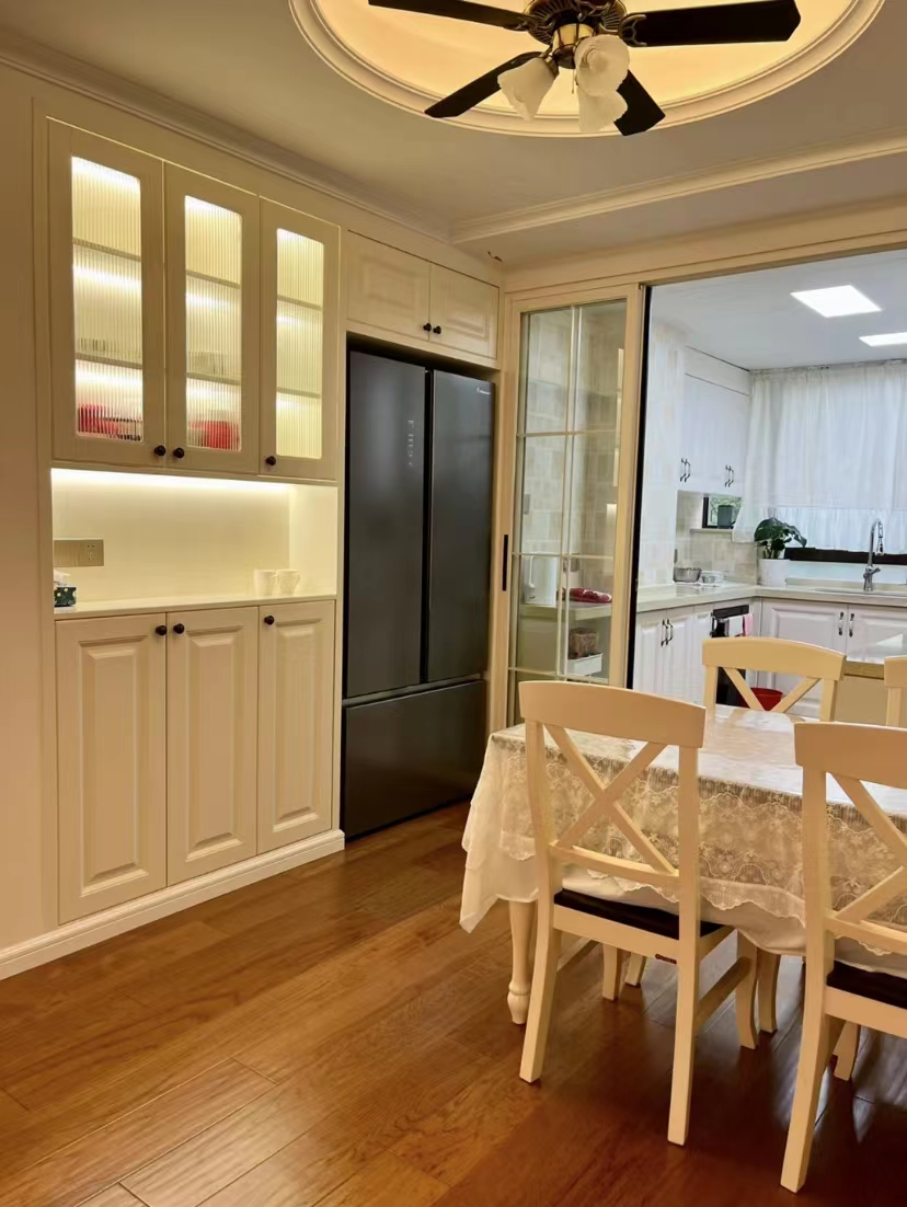 很简单却很好看的装修,温馨治愈有烟火气的家庭装修