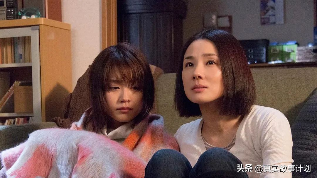 厕妹们惹毛了一位普通妈妈