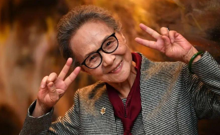 十大最美女星素颜照,殷桃20位演员今昔对比