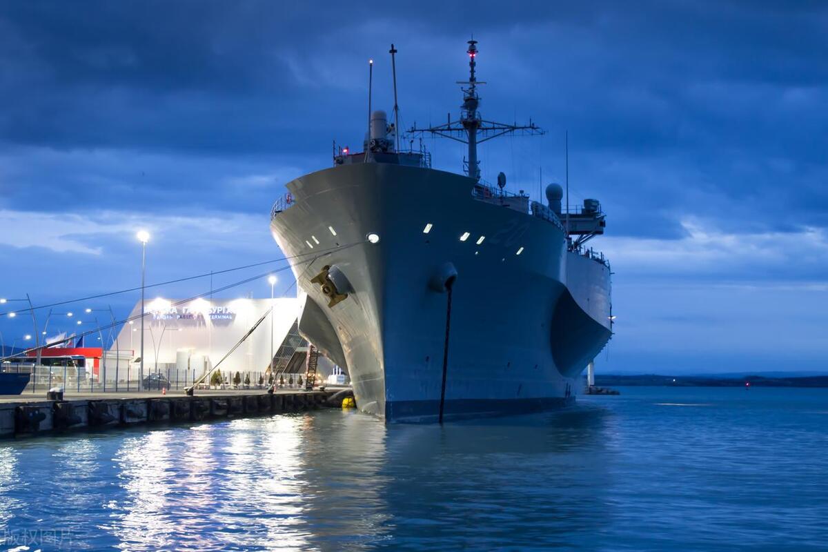 苏丹撤侨军舰上威武士兵,苏丹撤侨特点